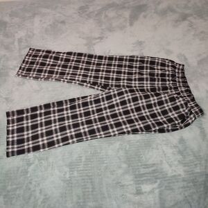 SHEIN Black and White Plaid Trousers